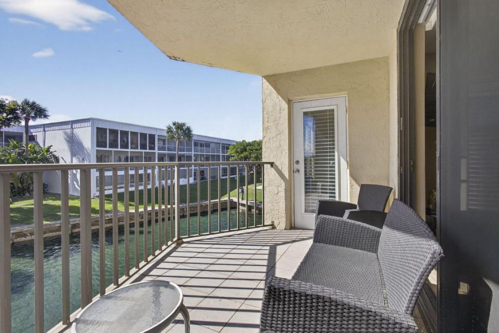 896 N Federal Highway, Unit 225, Lantana, FL 33462 Photo