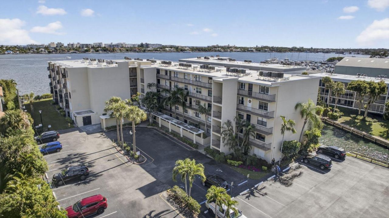 896 N Federal Highway, Unit 225, Lantana, FL 33462 Photo