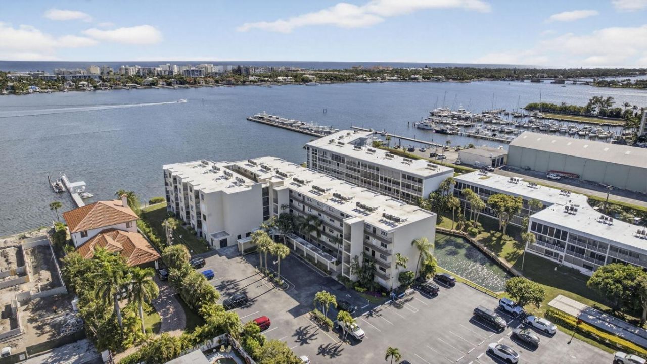 896 N Federal Highway, Unit 225, Lantana, FL 33462 Photo