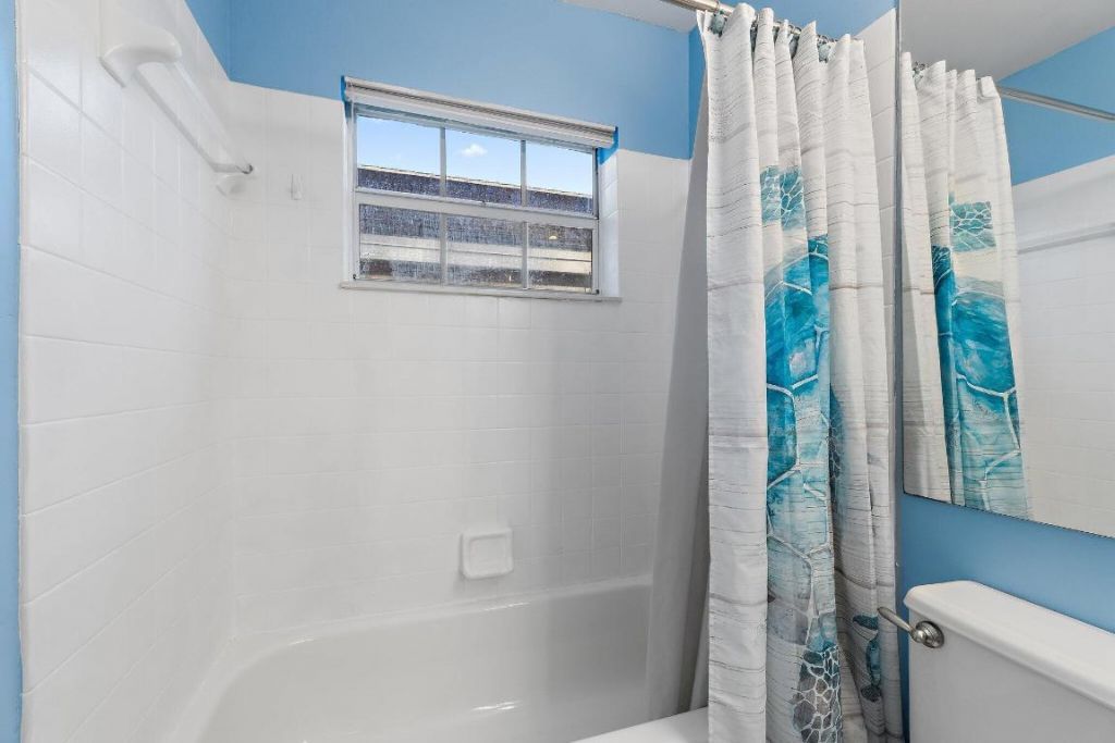 11 Admirals Court, Palm Beach Gardens, FL 33418 Photo