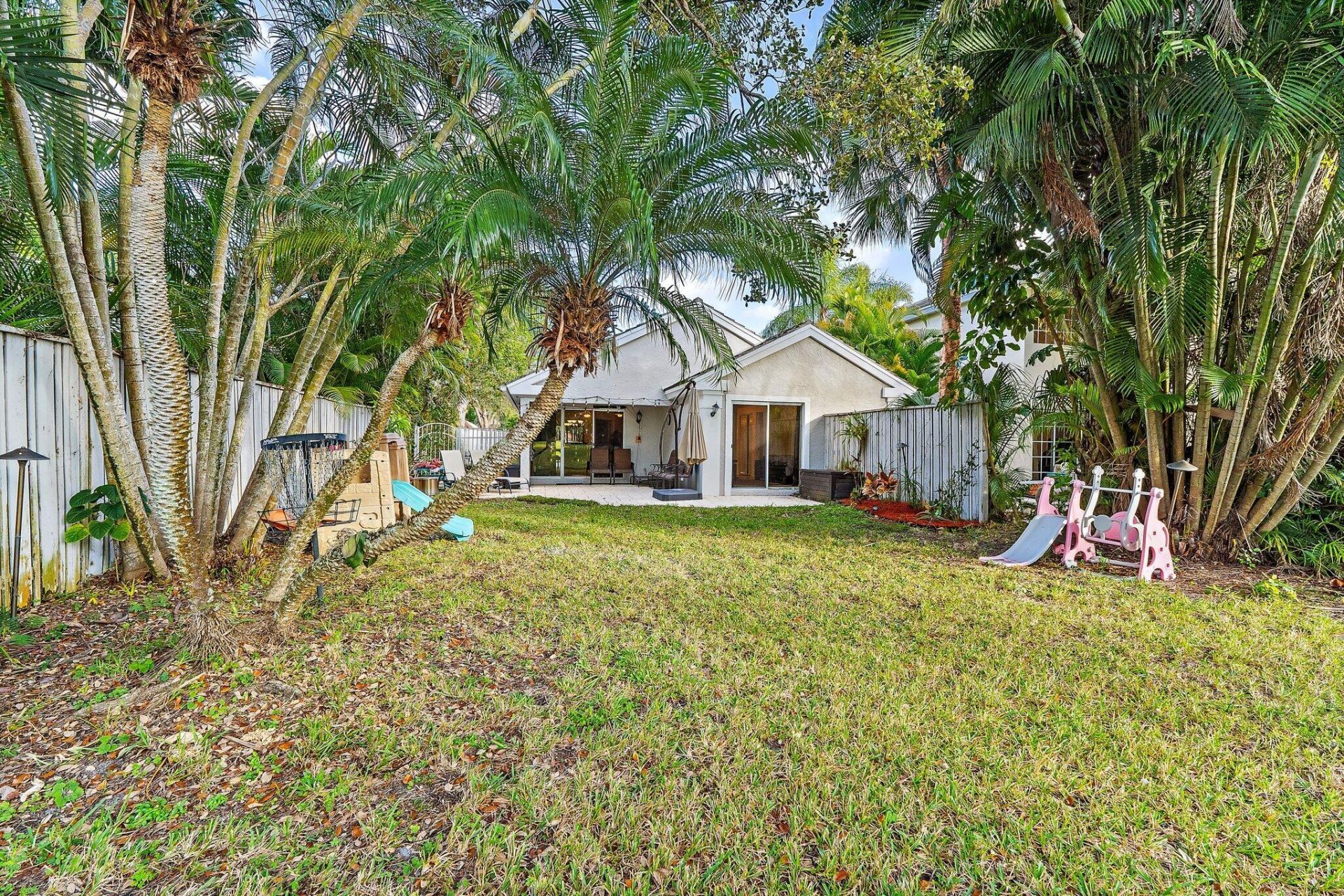 11 Admirals Court, Palm Beach Gardens, FL 33418 Photo