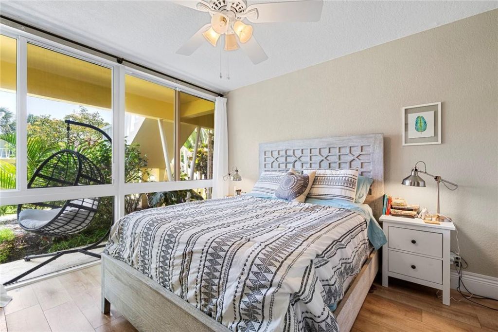 2755 NE 28th Ave, Unit A4, Lighthouse Point, FL 33064 Photo