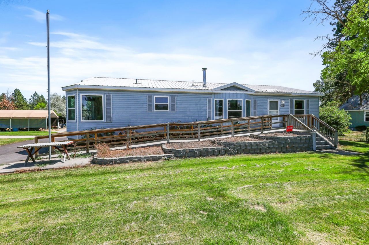 6408 N Altamont St, Spokane, WA 99217 Main Photo