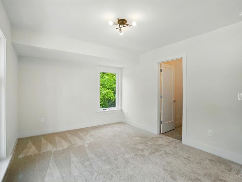 3550 Linwood Avenue, Cincinnati, OH 45226 Photo 31
