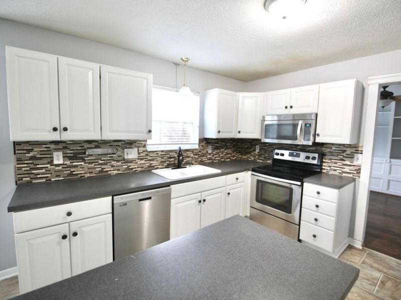 4400 Greensbury Drive, New Albany, OH 43054 Photo 4