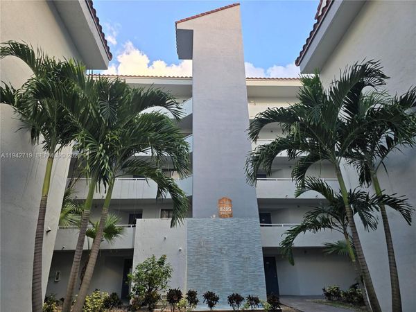 8215 SW 152nd Ave , Unit G-416, Miami, FL 33193