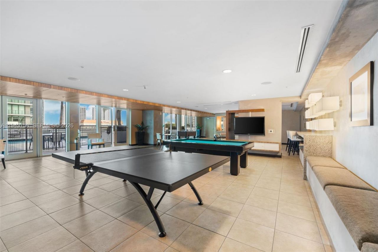 60 SW 13th St , Unit 2812, Miami, FL 33130 Photo