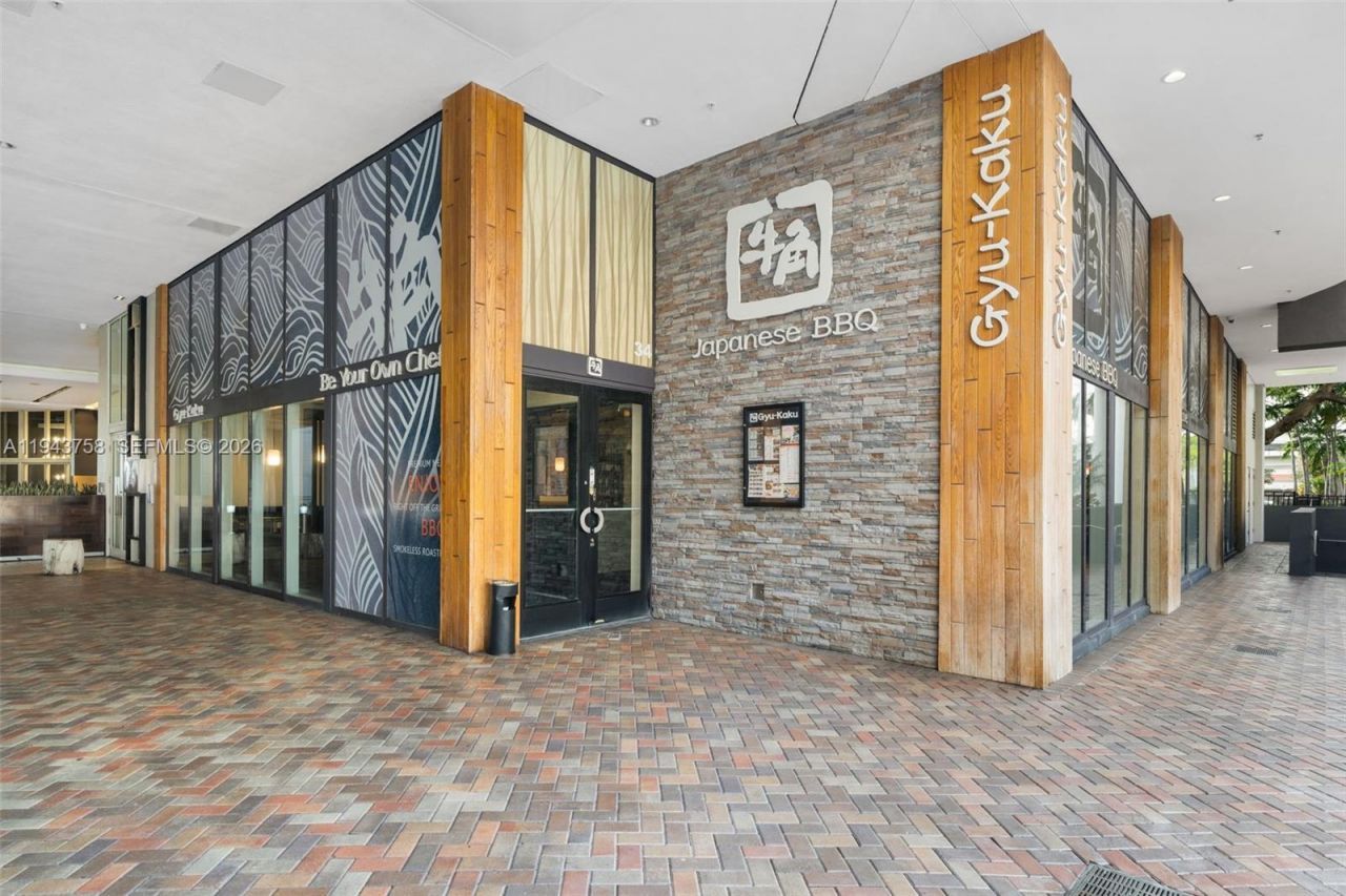 60 SW 13th St , Unit 2812, Miami, FL 33130 Photo