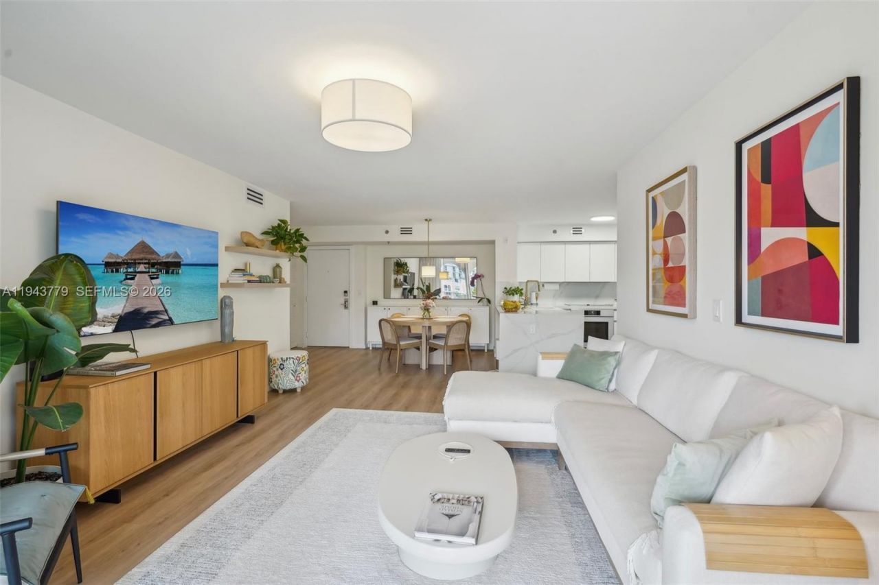 19701 E Country Club Dr, Unit 5603, Aventura, FL 33180 Photo