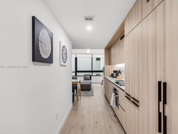 225 N Miami Ave , Unit 301, Miami, FL 33128