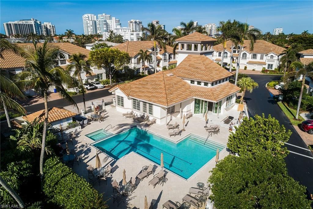 142 Colonade Cir, Naples, FL 34103 Photo