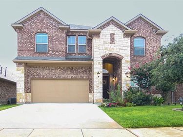 9917 Bodega Bay Road, Fort Worth, TX 76177