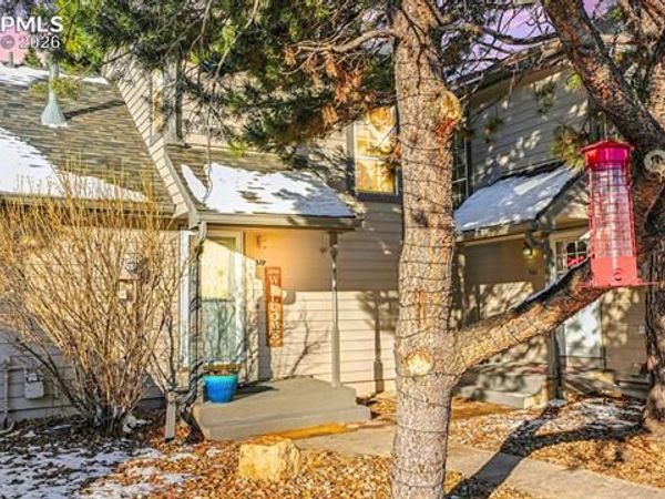 378 Cobblestone Drive, Colorado Springs, CO 80906