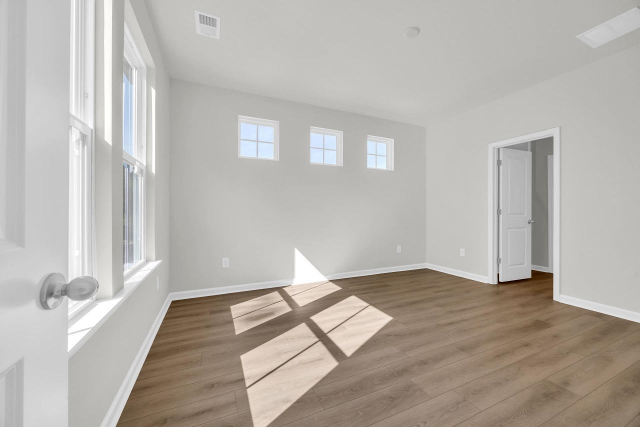 743 Sun Colony Blvd. Photo 12
