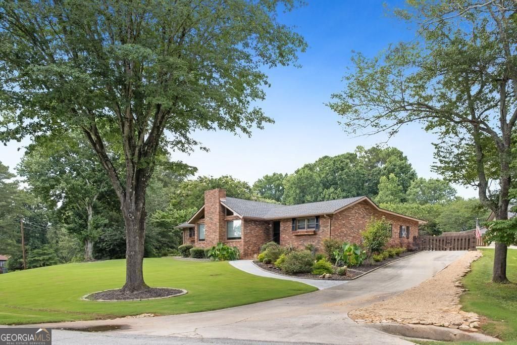 2816 Cardinal Lake Circle Nw, Duluth, GA 30096 Main Photo