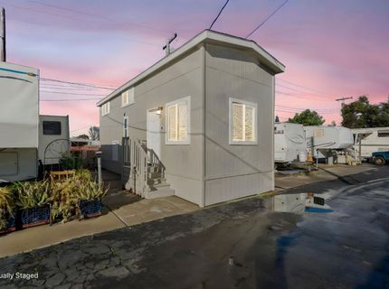 1651 S Cherokee Ln #4, Lodi, CA 95240 Photo