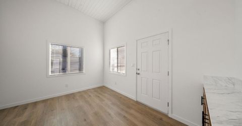 1651 S Cherokee Ln #4, Lodi, CA 95240 Photo