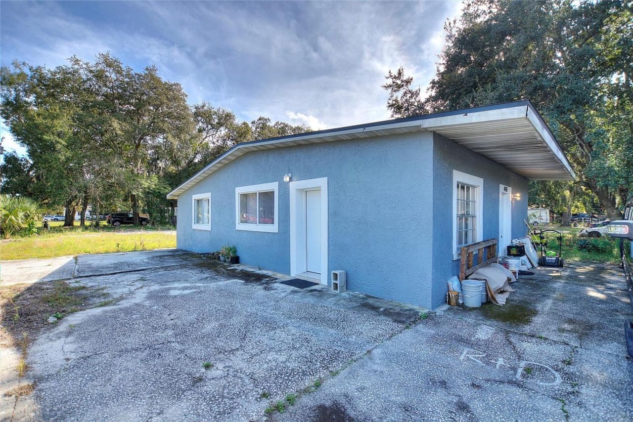 1495 Penniwa Street, Intercession City, FL 33848 Photo