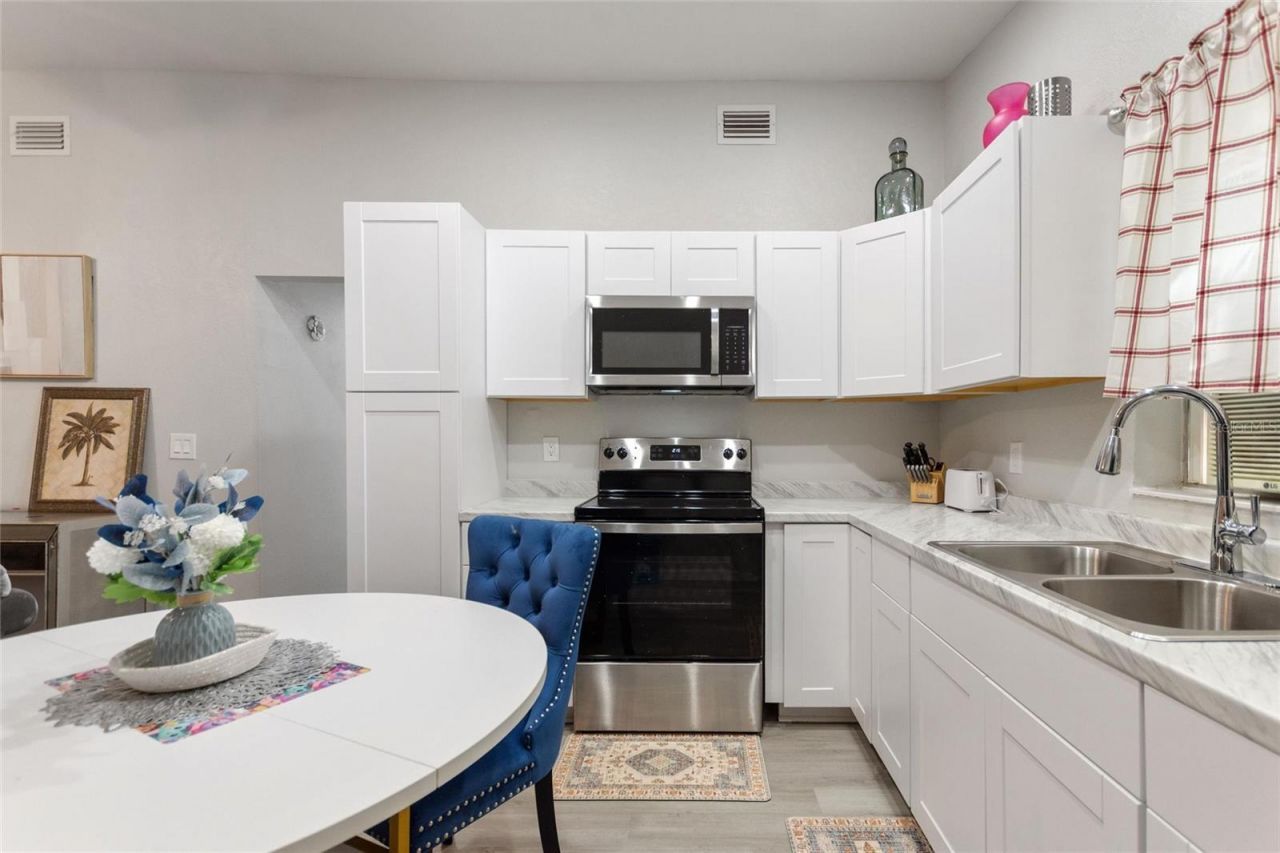 1495 Penniwa Street, Intercession City, FL 33848 Photo