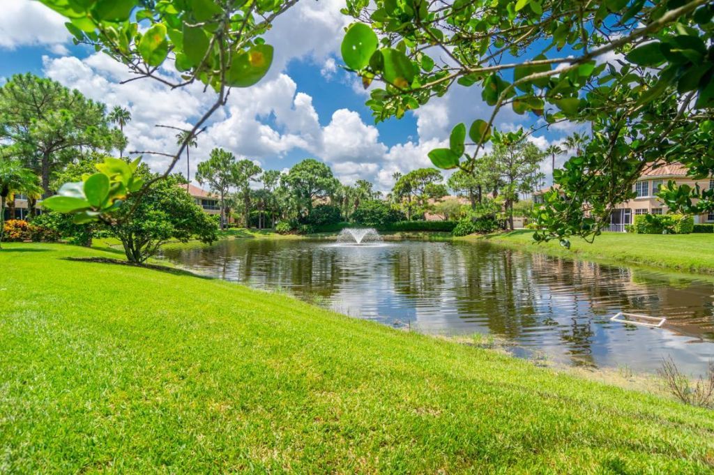 208 Legendary Circle, Palm Beach Gardens, FL 33418 Photo