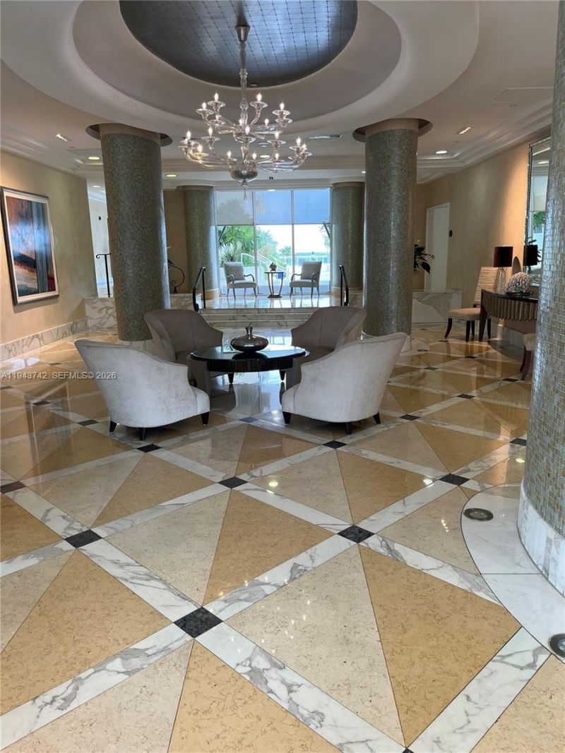 6917 Collins Ave, Unit 426, Miami Beach, FL 33141 Photo