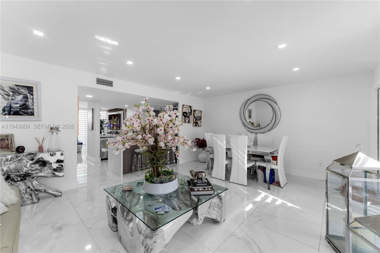 13835 SW 84th St, Unit 503, Miami, FL 33183 Photo