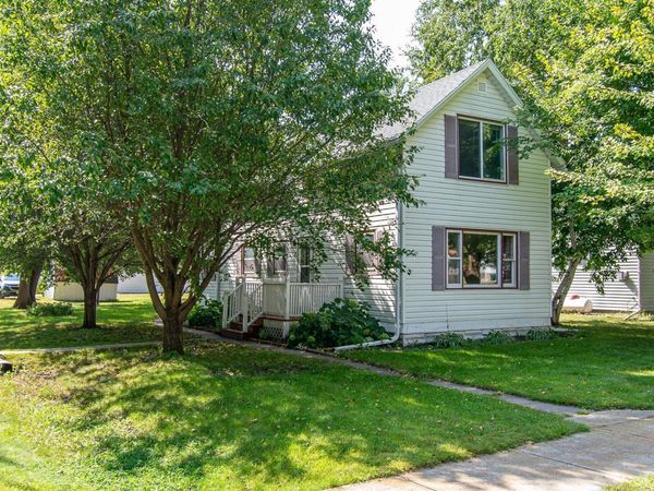 40 3rd Avenue N, Kindred, ND 58051