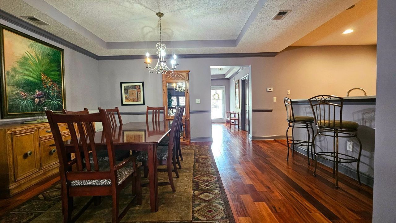 2450 Marsh Glen Dr. Photo 13