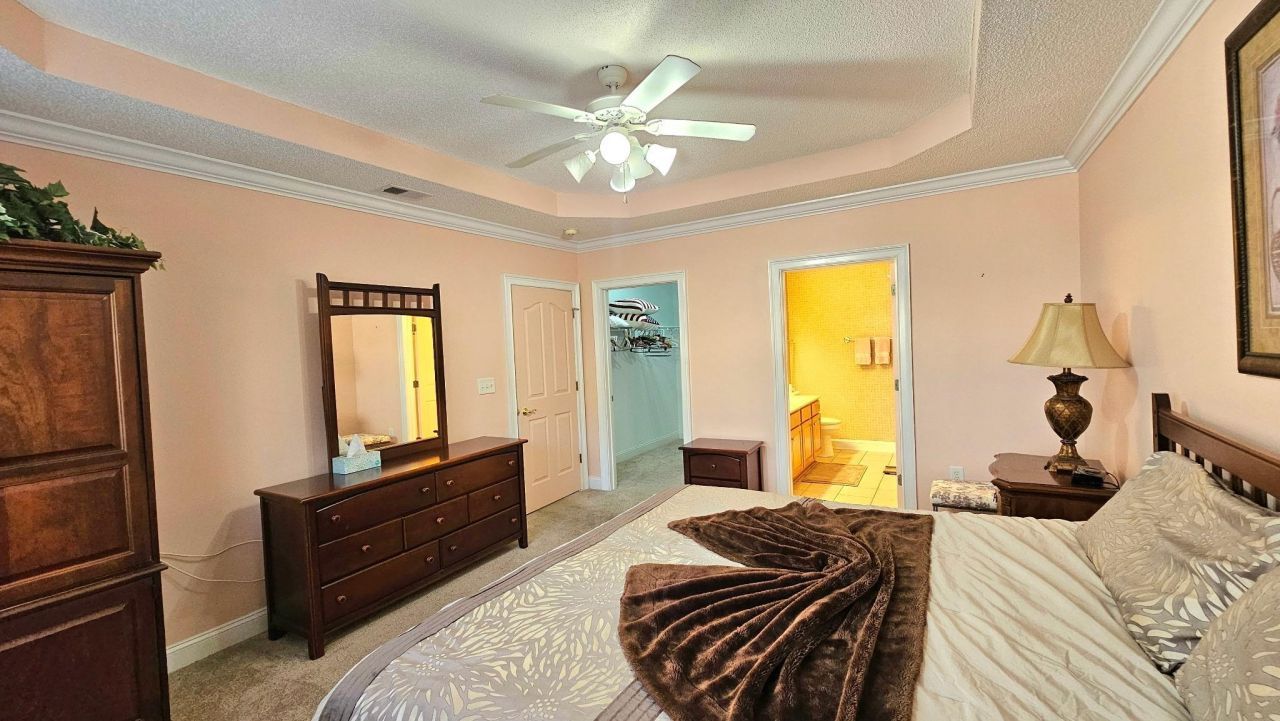 2450 Marsh Glen Dr. Photo 19