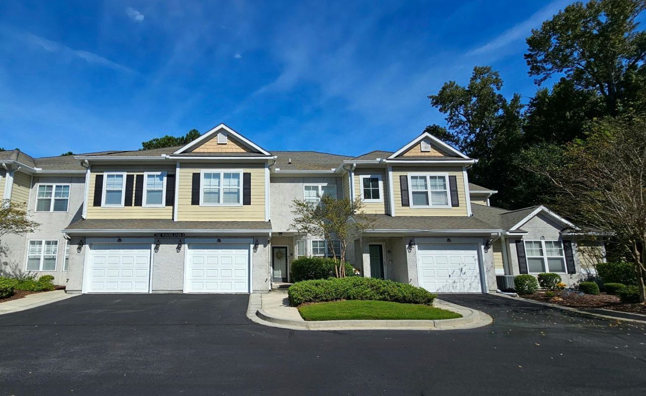 2450 Marsh Glen Dr. Photo 4