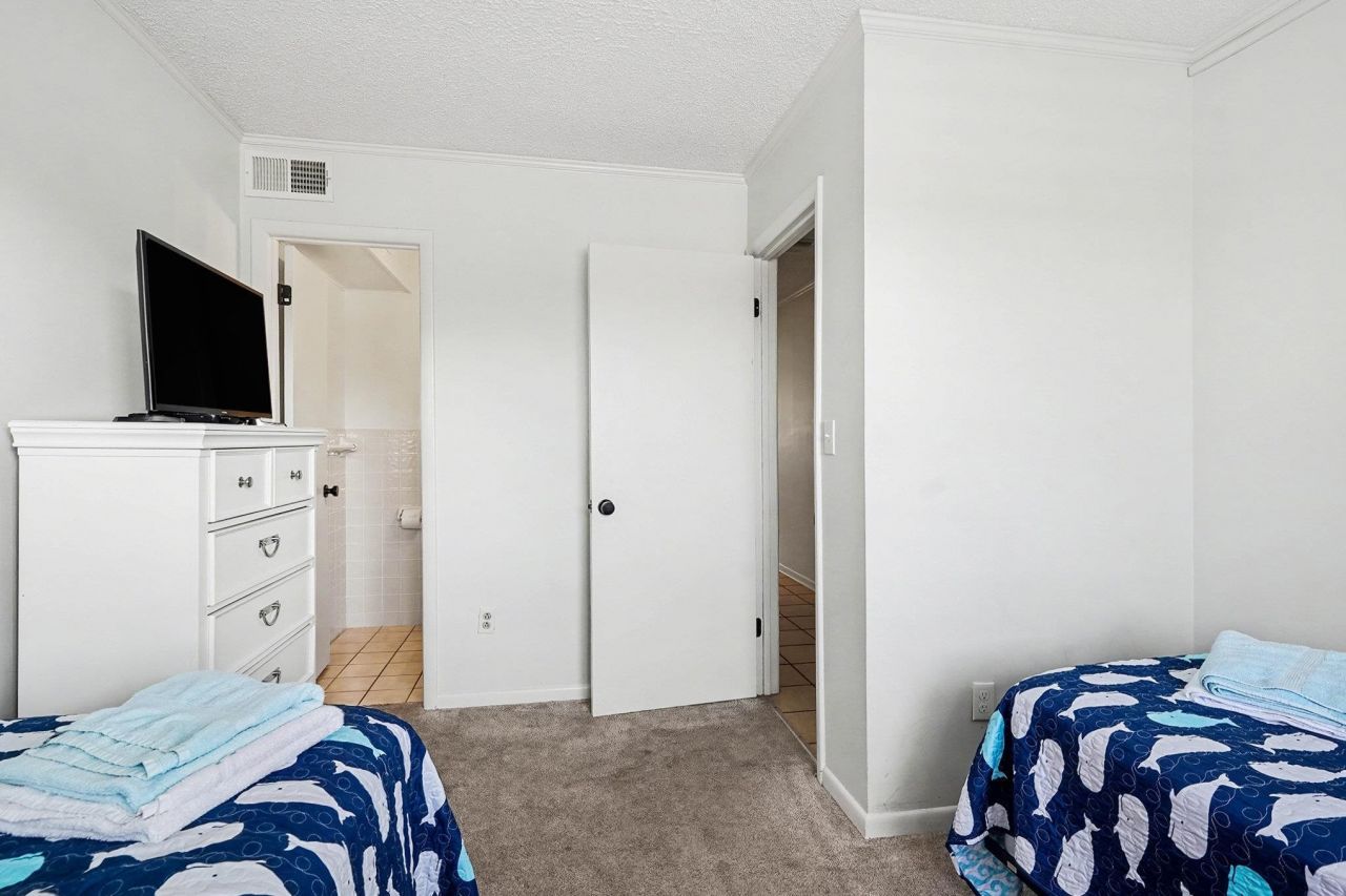 212 2nd Ave. N Photo 20