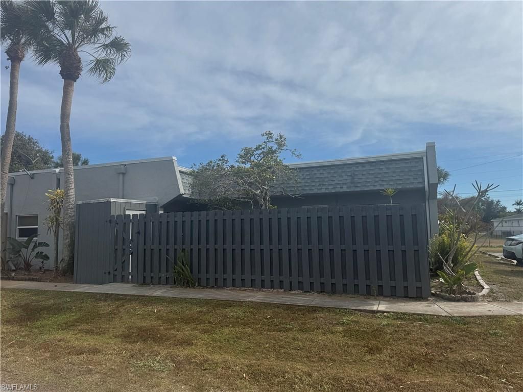 1165 Palm Ave, Unit 3B, North Fort Myers, FL 33903 Photo