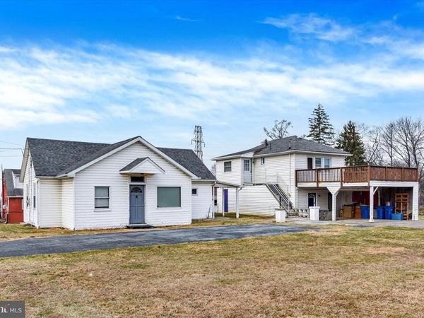 1119 4TH AVENUE, HARRISBURG, PA 17113