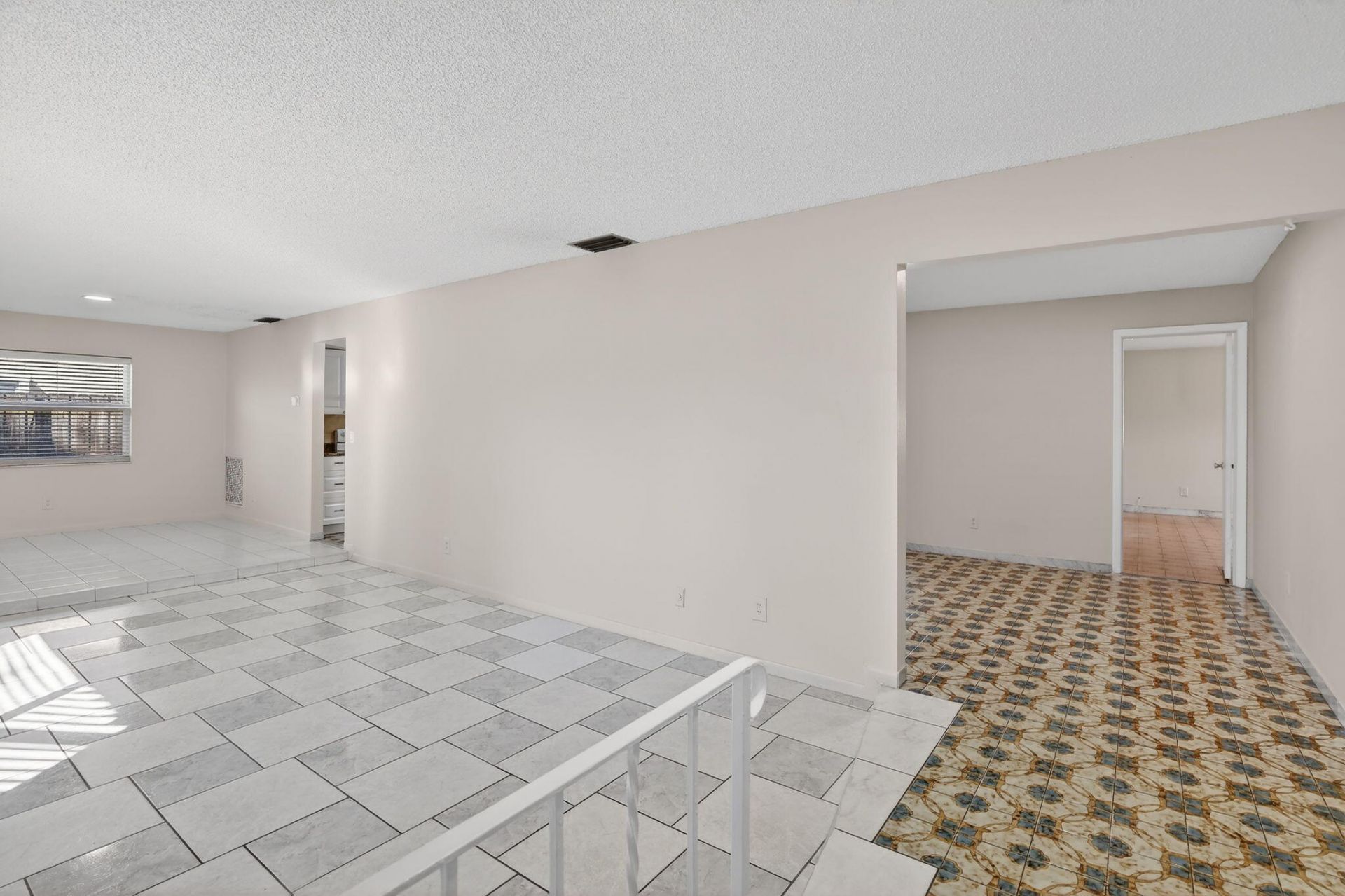 8961 NW 21st Street, Pembroke Pines, FL 33024 Photo