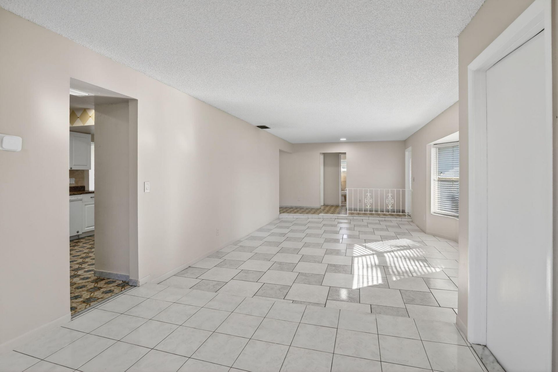 8961 NW 21st Street, Pembroke Pines, FL 33024 Photo