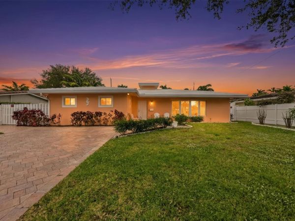 5284 NE 18th Terrace, Fort Lauderdale, FL 33308