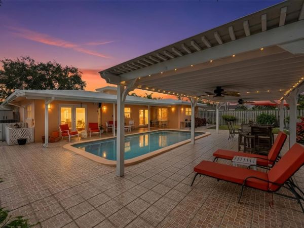 5284 NE 18th Terrace, Fort Lauderdale, FL 33308