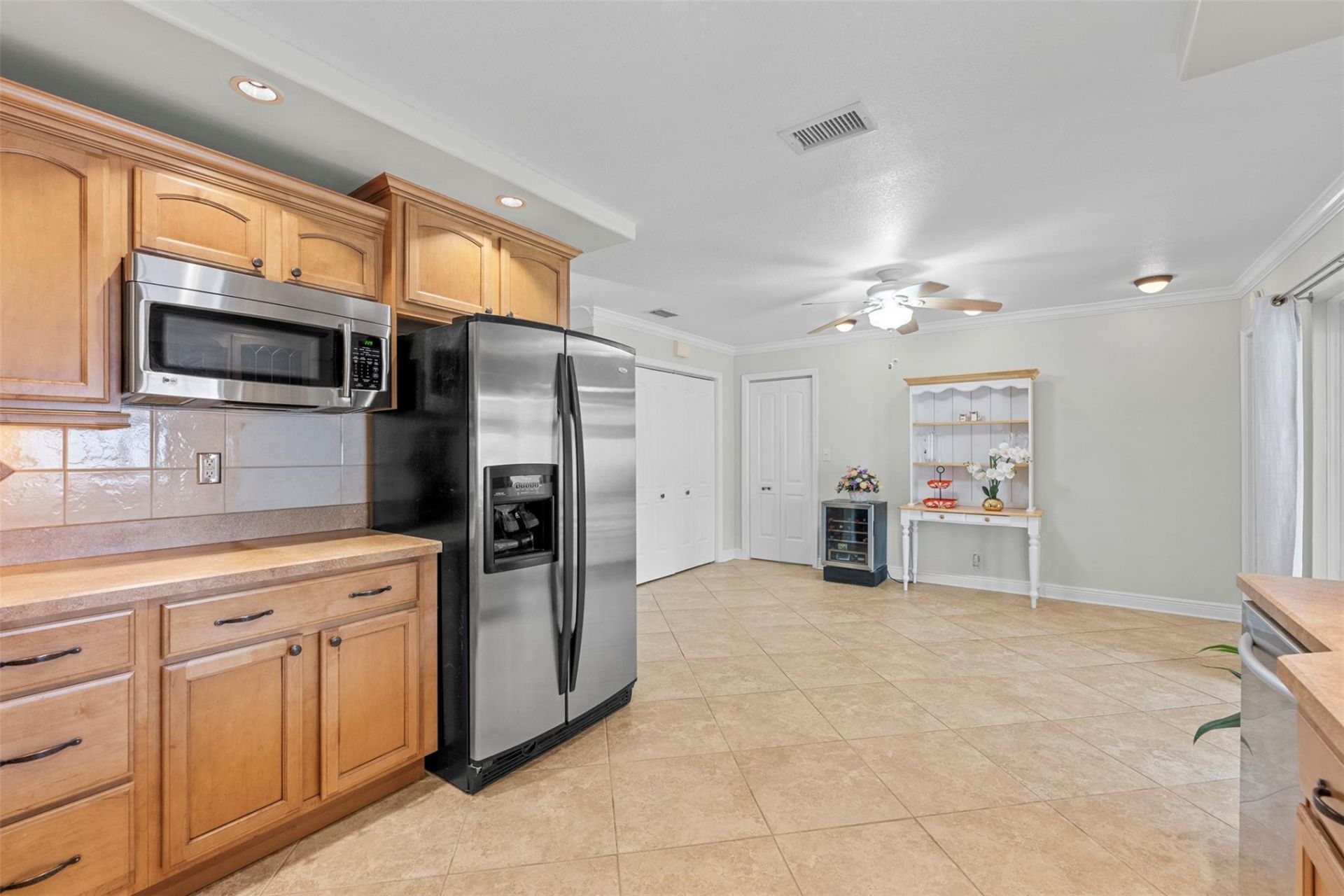 5284 NE 18th Terrace, Fort Lauderdale, FL 33308 Photo