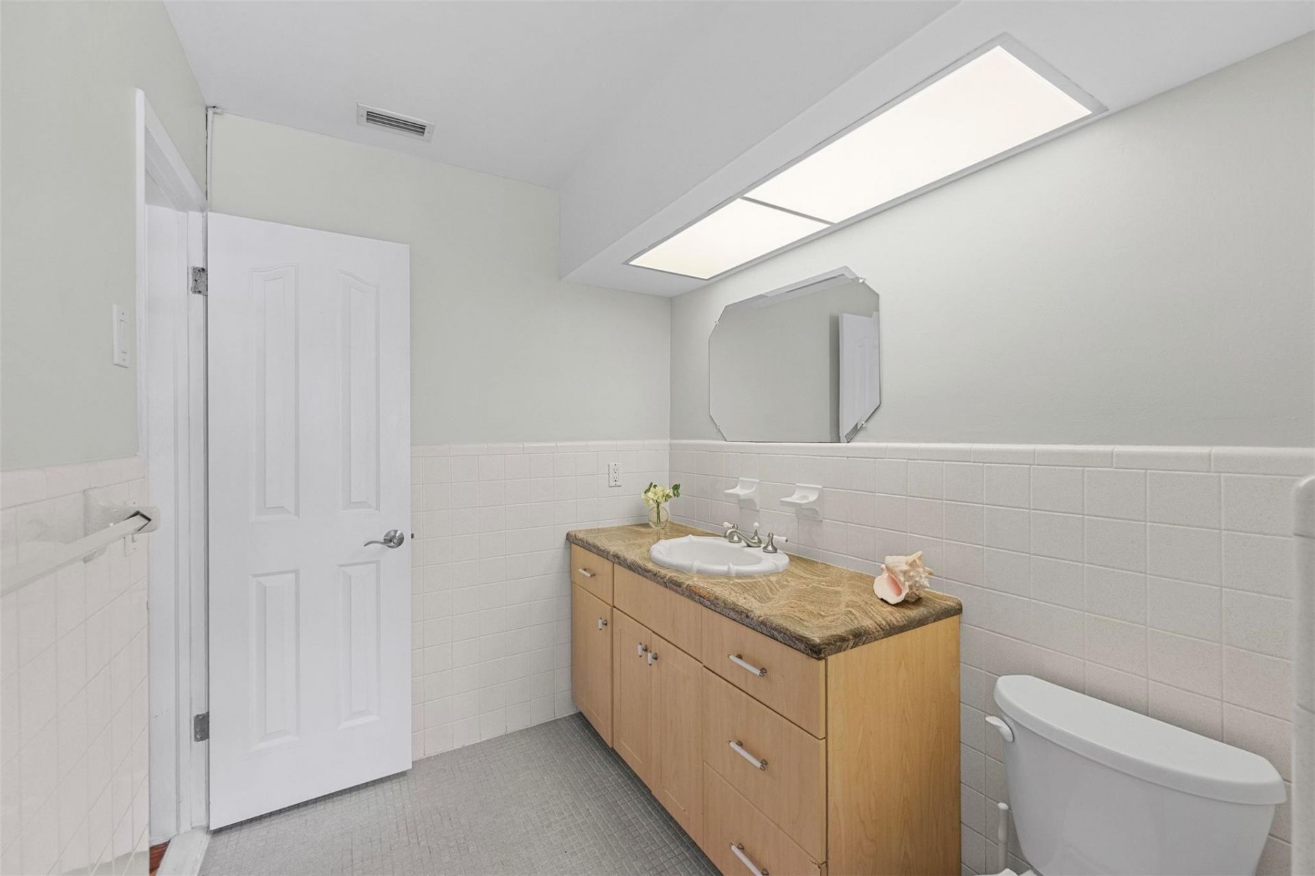 5284 NE 18th Terrace, Fort Lauderdale, FL 33308 Photo