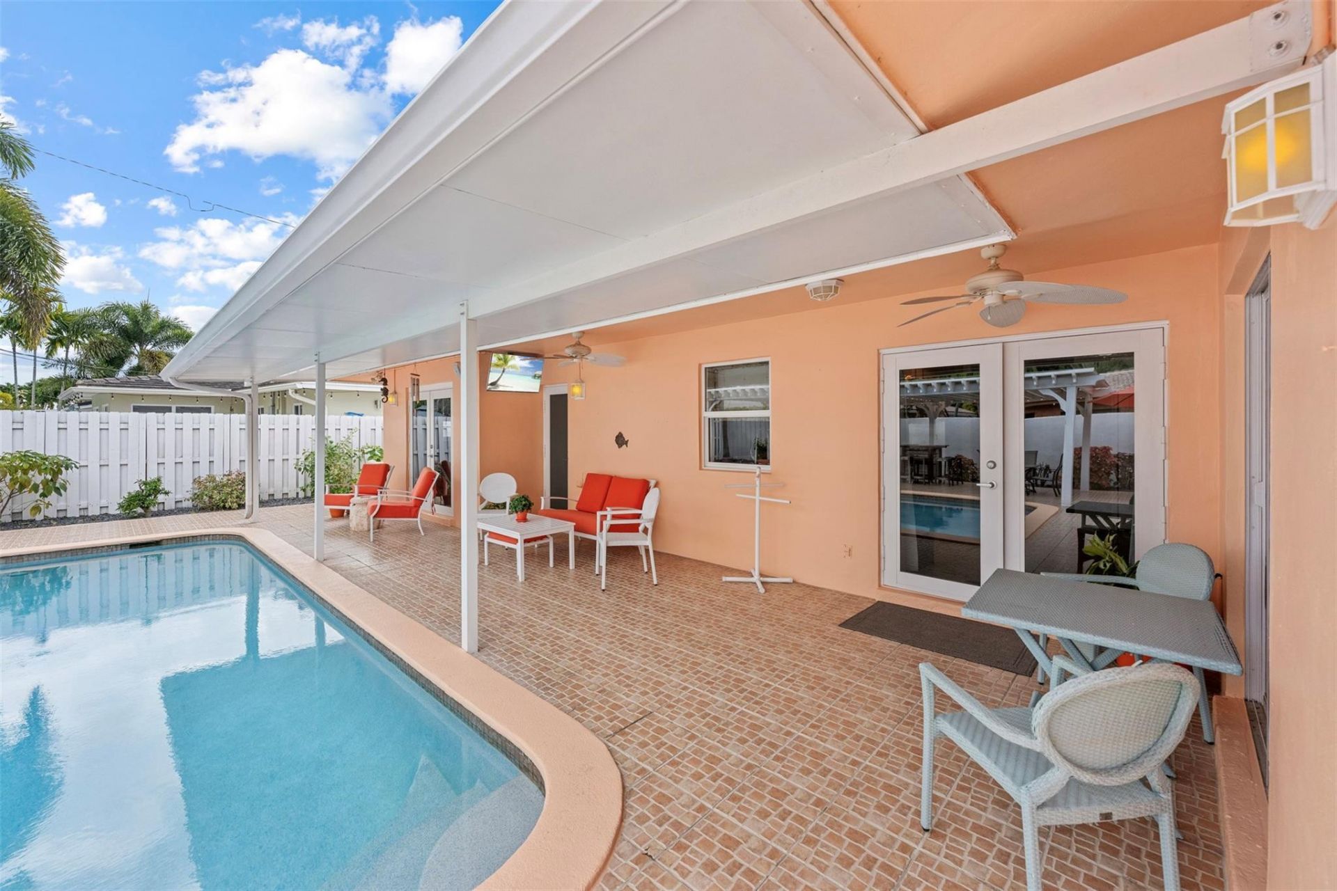 5284 NE 18th Terrace, Fort Lauderdale, FL 33308 Photo