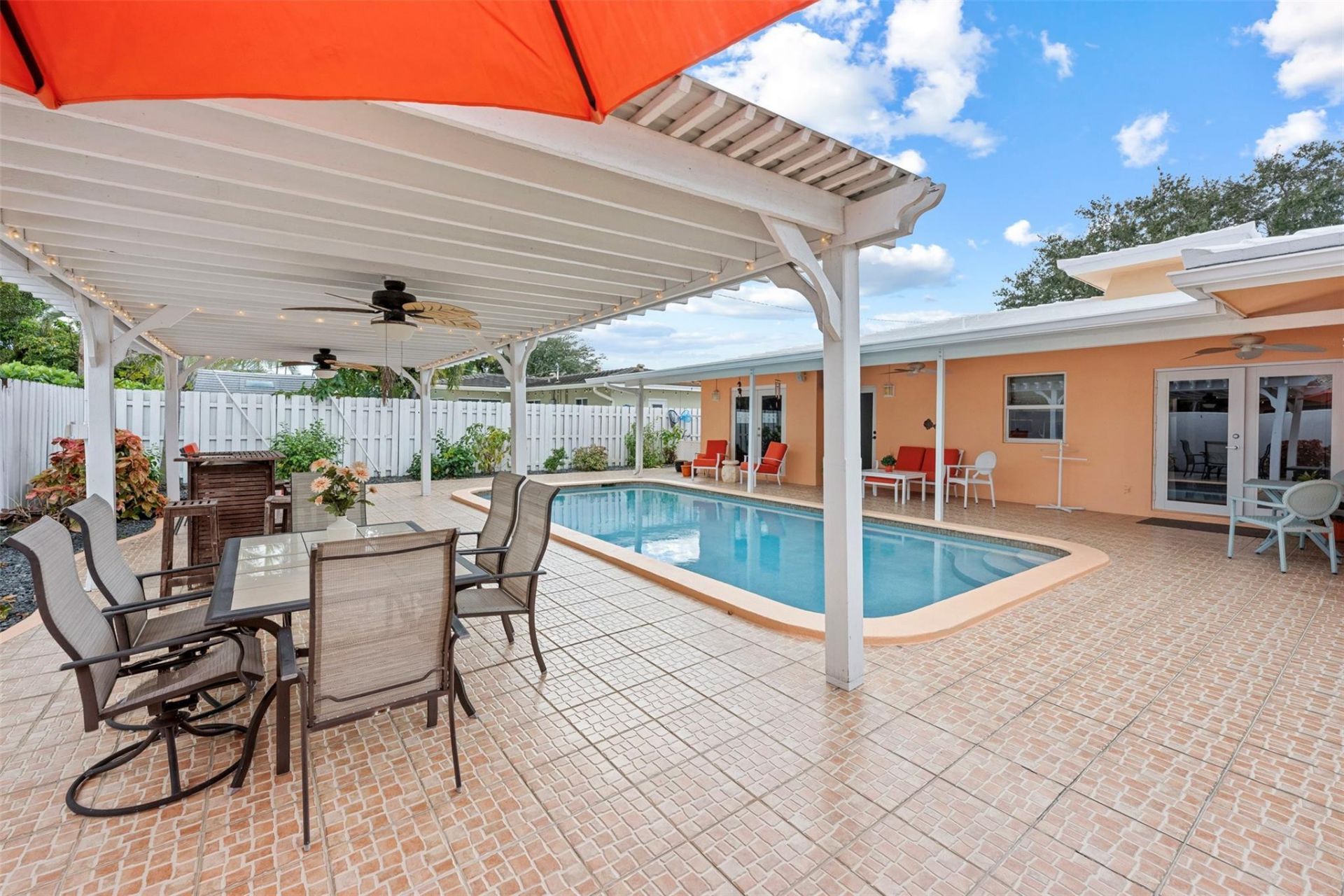 5284 NE 18th Terrace, Fort Lauderdale, FL 33308 Photo