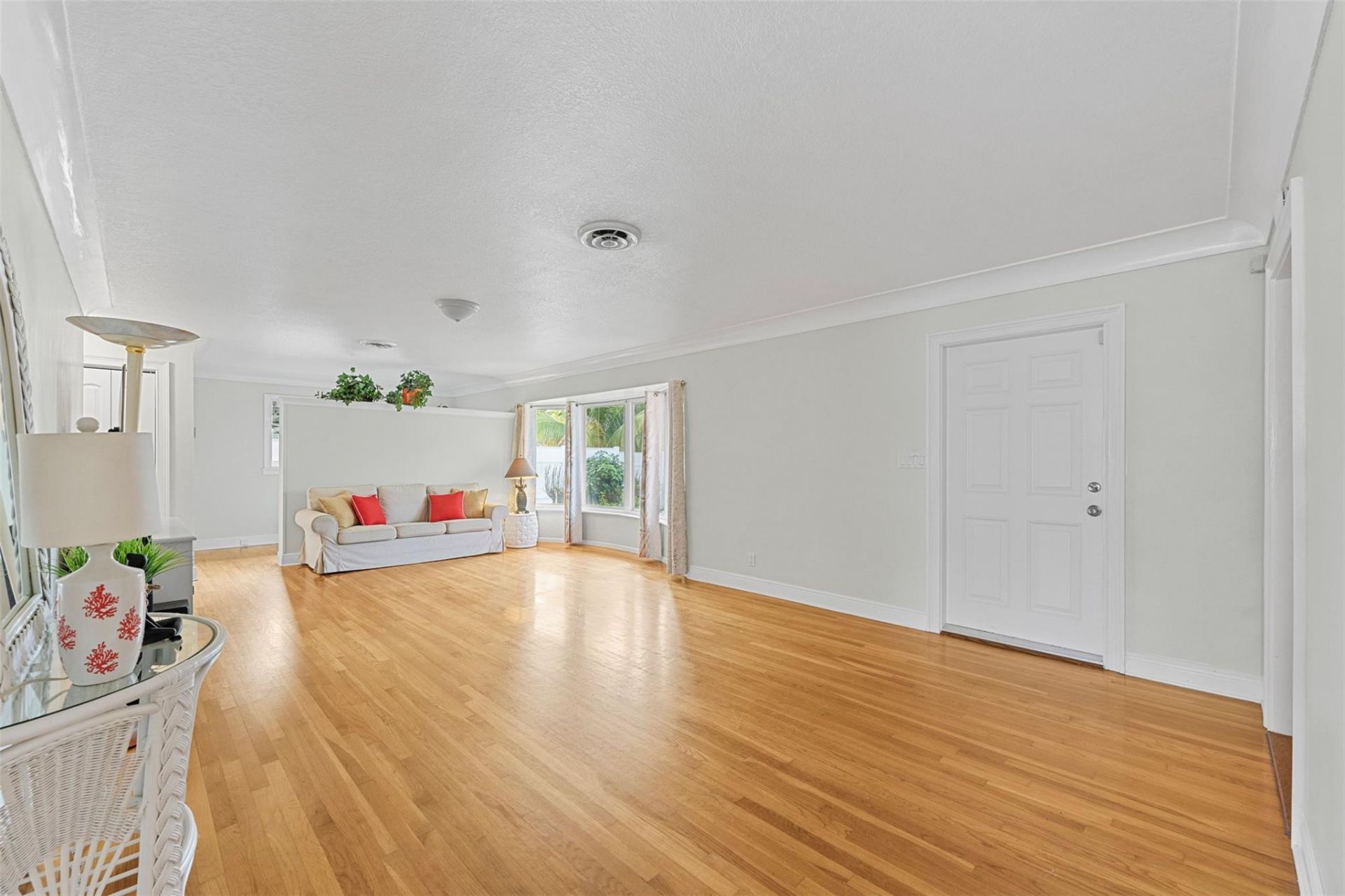 5284 NE 18th Terrace, Fort Lauderdale, FL 33308 Photo