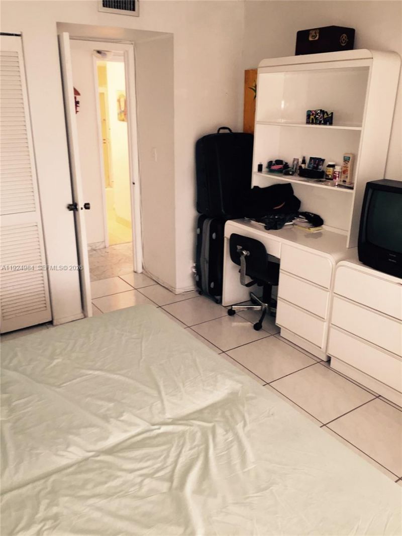 1865 Brickell Ave , Unit A1211, Miami, FL 33129 Photo