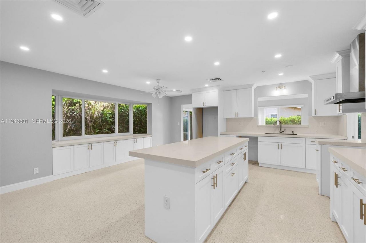 4780 NE 28th Ave, Fort Lauderdale, FL 33308 Photo