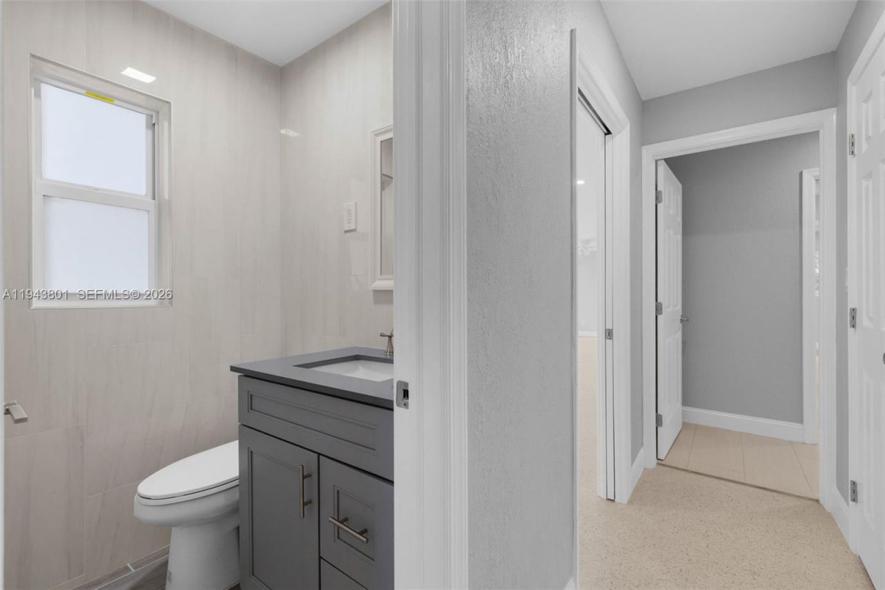 4780 NE 28th Ave, Fort Lauderdale, FL 33308 Photo