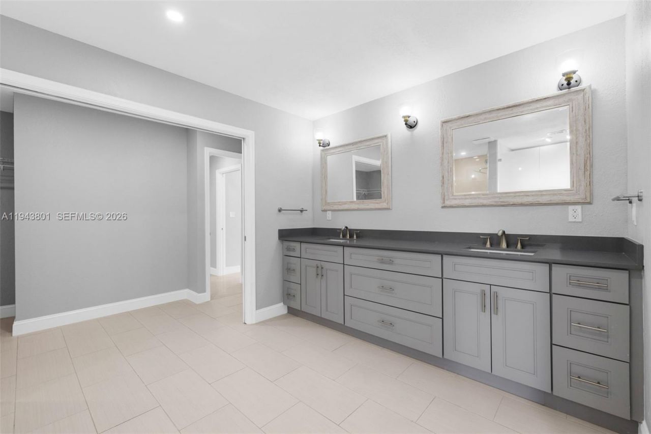 4780 NE 28th Ave, Fort Lauderdale, FL 33308 Photo