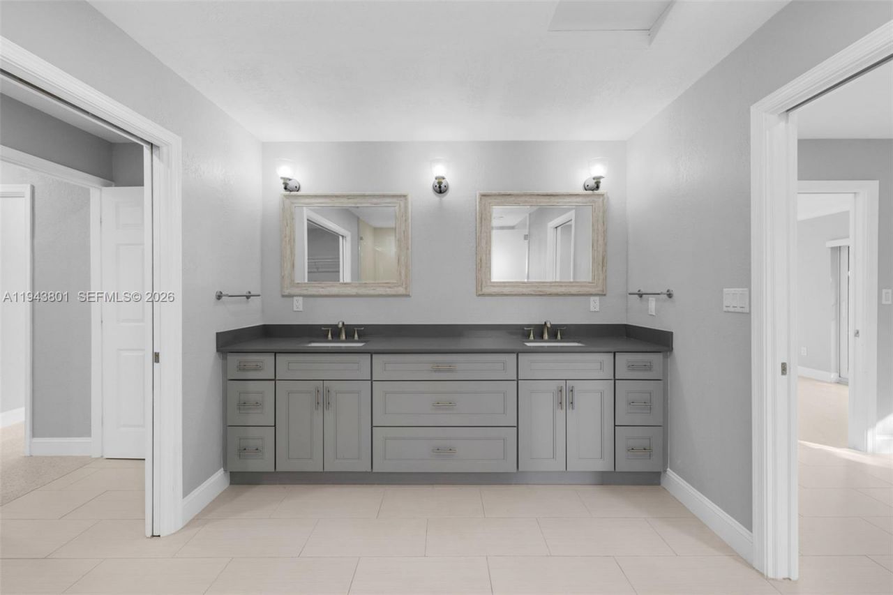 4780 NE 28th Ave, Fort Lauderdale, FL 33308 Photo