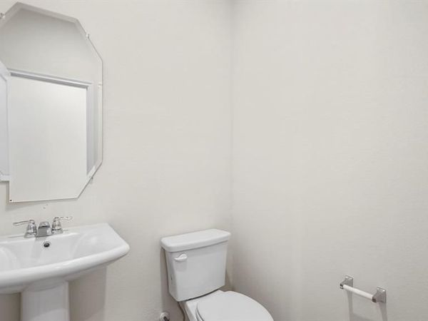 1816 Misty Brook Drive, Blue Ridge, TX 75424