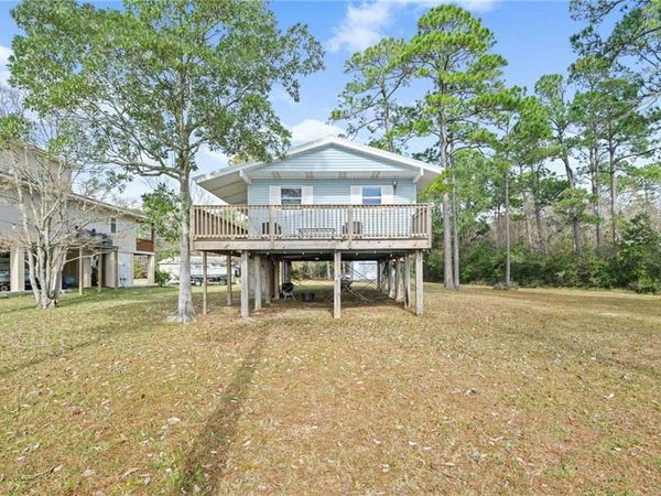 7947 Bay Shore Drive, Elberta, AL 36530