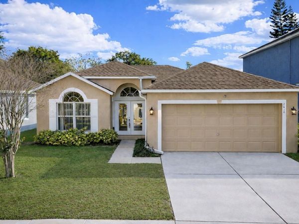 2018 WEKIVA RESERVE BOULEVARD, APOPKA, FL 32703